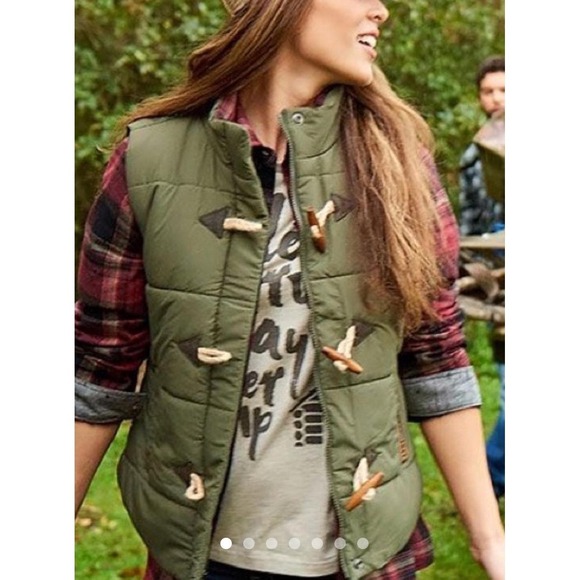 Legendary Whitetails Jackets & Blazers - Legendary Puffer Toggle Vest Hunter Green Medium